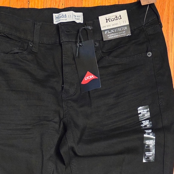 NWT!  MUDD Low rise Skinny Rich Black Jeans FLX Stretch - 11 low rise skinny - Picture 2 of 4